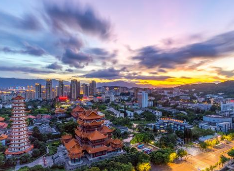 福建之声，播音稿精选集